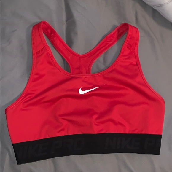 red and black nike sports bra